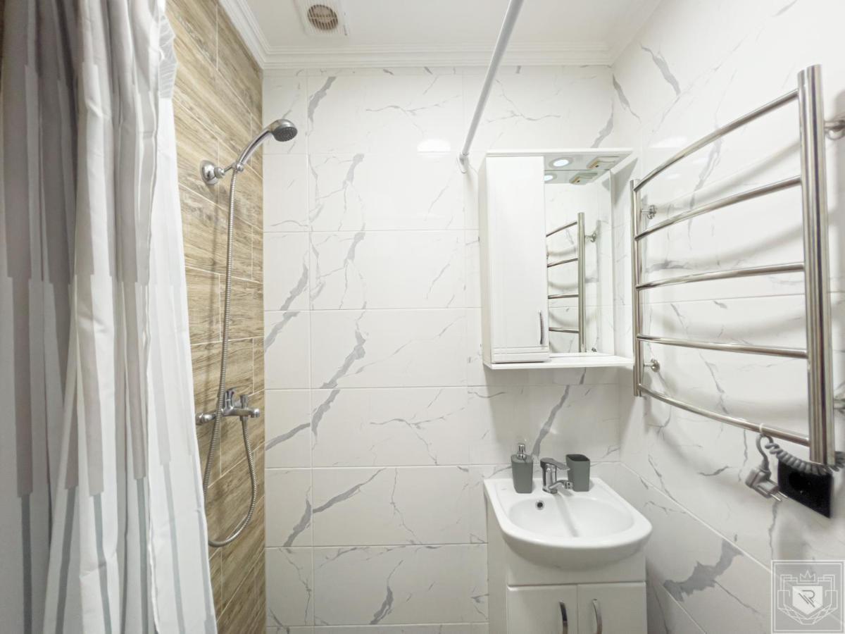 Renthouse Apartments Sleep&Go #1 Chisinau Exterior photo